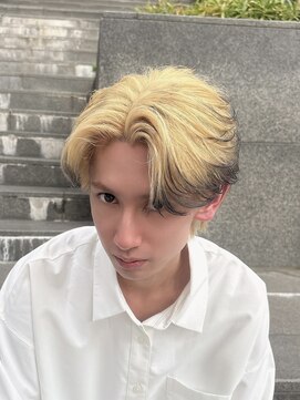 ボーイ(BOY) フェザーショート×エンドカラー/コンマバング/センターパート