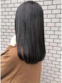Lia　トーンダウンもイルミナカラーで♪