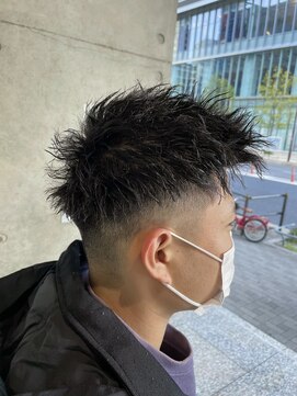 アッシュ 名駅(ASCH) フェードツイストパーマ