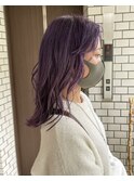 ハイトーンバイオレットに小顔ヘア!