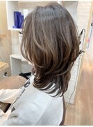 20代30代40代50代ひし形くびれウルフもCカーブカット