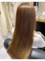 カミケンパセオ(kamiken.paseo)&nbsp;好印象さらさら大人きれい美髪シンプルロング【カミケンパセオ】