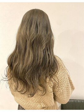 ヘアーデザイナーズサロン エイダ 筑紫野店(hair designers salon A.DA) ヌーディーベージュロング