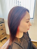 セピア(Sepia) ウルフカットにポイントカラー