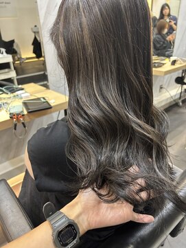 レム 仙台店(L.E.M) コントラストハイライト