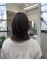 ピノ(pino.)&nbsp;ふんわりレイヤー大人ボブレイヤーグレージュ