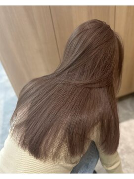 ウェイズトウキョウ 新宿店(Ways TOKYO) やわらかくすみベージュ