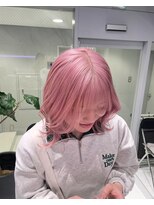 ヴァイス 新宿店(VAICE) ピンクカラー