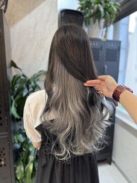 ヴァイス 渋谷店(VAICE) インナーカラー/シルバー/シルバーアッシュ