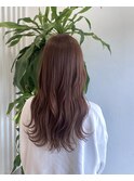 ピンクベージュ