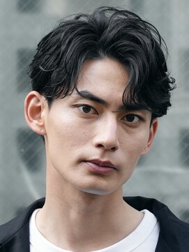 レタッチバイフィフス(RETOUCH by fifth) 原宿センターパートルーズパーマツーブロックメンズパーマ眉毛