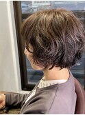癖を活かす柔らかショートボブ