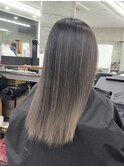 ブリーチ　グレージュバレイヤージュ