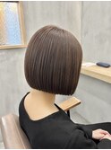 ぱっつんミニボブ^ ^