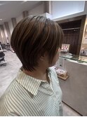 「40代50代 大人ショートボブ×顔まわりレイヤー」