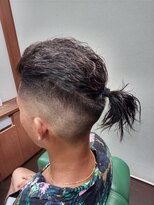 ナンバーエイト(number eight)&nbsp;20代30代爽やかロングツーブロック＆サーファー風オールバック