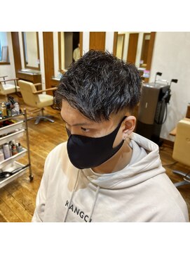 エクリ 麻布十番(equri) ツイストスパイラルパーマ