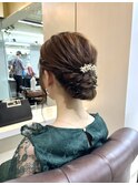 人気の王道アップヘア☆