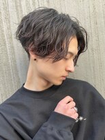 ラヴィズムバイフィフス(LUVISM by fifth) センターパートツイストスパイラルパーマ刈り上げメンズパーマ