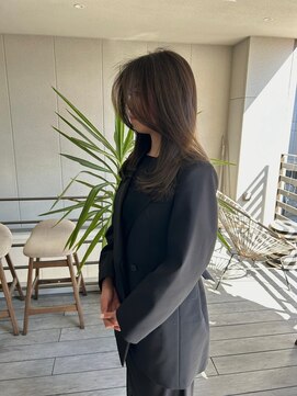 リバレッジ 広尾(Leverage) 大人海外レイヤーグレージュカラー：Kazuma  Osumi