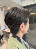 すっきりまとまるショートヘアスタイル