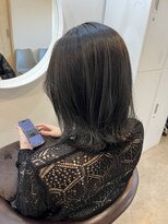 ニードバイスケール(NEED by SCALE)&nbsp;レイヤーカット×オリーブグレージュ