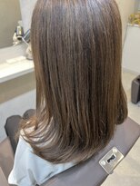 プラスシー(+C)&nbsp;大人のなめらかハイライトカラー/薬院地毛白髪ぼかしハイライト