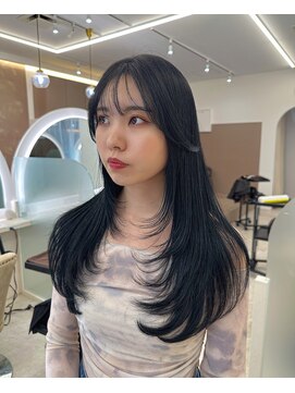 ネモネ バイ ミリー 梅田茶屋町(nemone by milly) 【梅田茶屋町】小顔効果抜群レイヤーカット