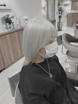 リスト(Re:st) ホワイトカラー