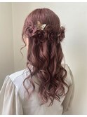 髪の毛でお花のフルールヘア