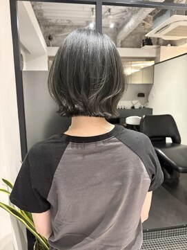 ノブレス ノアール(NOBLESSE NOIR) くびれボブ/ボブレイヤー/ブルーカラー