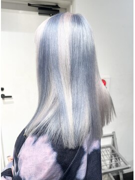 ココ 原宿(KOKO) 10代/20代/サラ艶ロング/グレージュカラー/シルキーベージュ