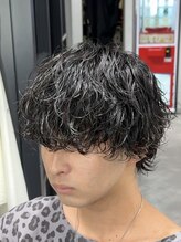 ウノ(U.No.)&nbsp;色気たっぷりシャドウパーマ
