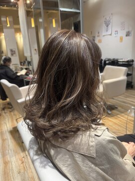 テラス アヴェダ 大丸心斎橋店(Terrace AVEDA) ハイライト×アヴェダVeganカラー