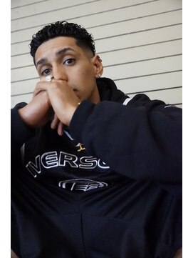 アストラ(ASTRA) 札幌大通駅/MEN'S/メンズカット/メンズパーマ/フェードカット