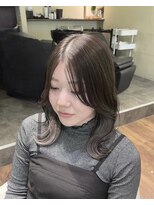 ルル 大宮駅東口(LULU)&nbsp;〈角田満帆 インナー×グレー〉