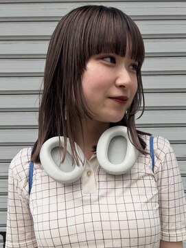 サル(saru) 透明感抜群ブラウンカラー
