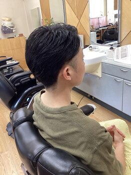 ヘアーサロンアンドウの写真/初めての方も大歓迎♪丁寧なカウンセリングで温かい雰囲気を大切にするアットホームなサロン!