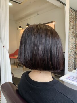 アズーア ヘアーアンドスパ(azure hair&spa) ミニボブ