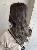 コンド(cond.)&nbsp;ナチュラルグレーグラデーション♪♪