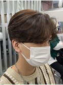 毛流れセンターパート無造作パーマツーブロック刈り上げ