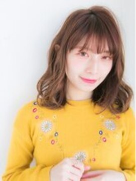 リリアン 青山(relian) ふんわりフェミニンスタイル