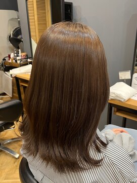 アルター(aL ter) ベージュカラー