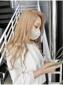 ベージュ系ハイトーンカラー
