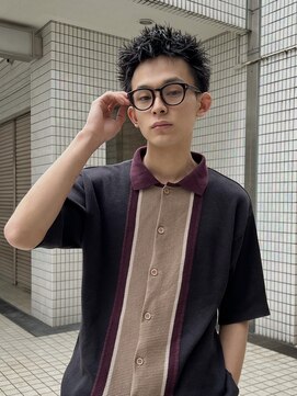 ヒュージ 三軒茶屋(huge) ツイストスパイラル/束感ショート/ツーブロックマッシュ