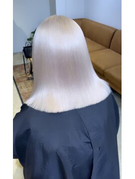 メリー オオサカ(Merly Osaka) 海外ホワイト