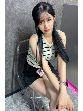 ランズ(LANDS) 顔周りレイヤーカット 【韓国ヘア 大阪 梅田】