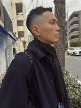 イー(E) ハイフェードショート