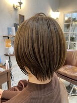 ヴィアンカ(Vianca)&nbsp;抜け感大人ショート