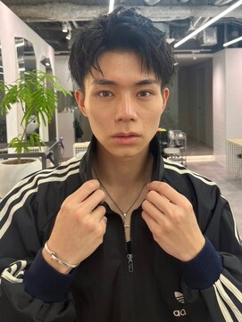 ハニー 町田(HONEY) スパイキーショートブルーブラックツーブロックアップバング2